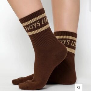 Boys Lie Brown Socks